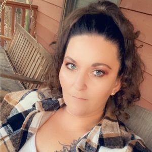 Meet your Posher, Jana